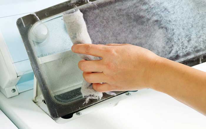 Lint accumulation in dryer lint trap